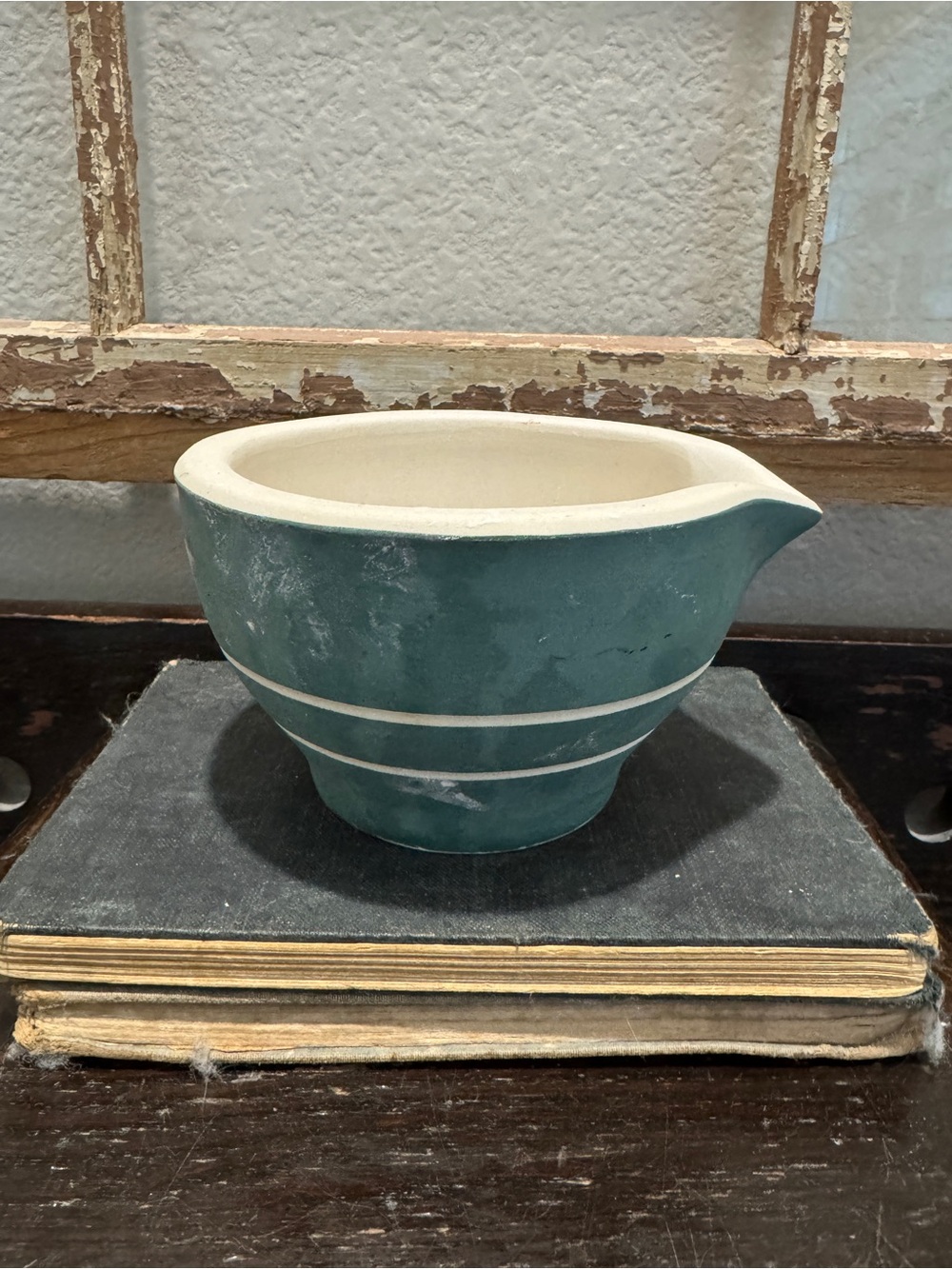 Vintage Mason Cash Green Mixing Bowl with Pouring Spout | English Pottery Batter